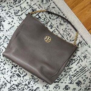 Tory Burch Gray Leather Hobo Bag. So beautiful, great shoulder bag!